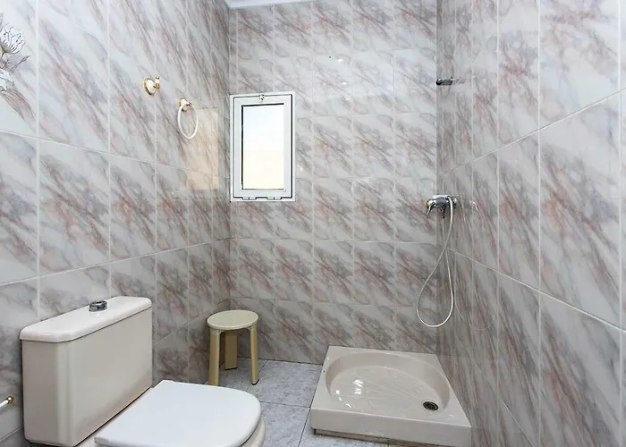 Ch Calliandra Villa *